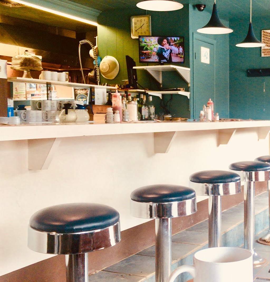 Restaurant & Depanneur Nico | Route Saint Louis, Saint-Louis-de-Blandford, QC G0Z 1B0, Canada | Phone: (819) 364-7000