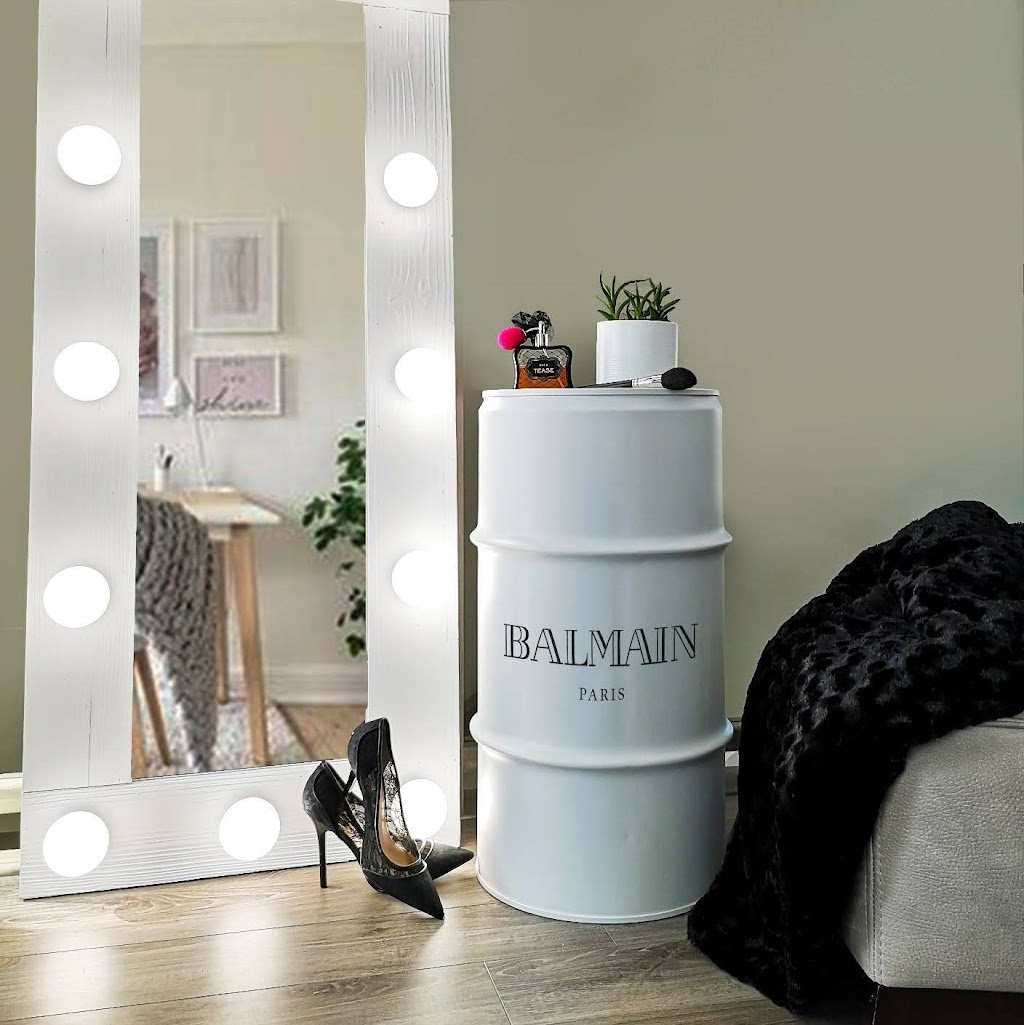 Boutique @ | 1051 Marcel-de la Saisonnière, Terrebonne, QC J6Y 0M3, Canada | Phone: (514) 815-1234