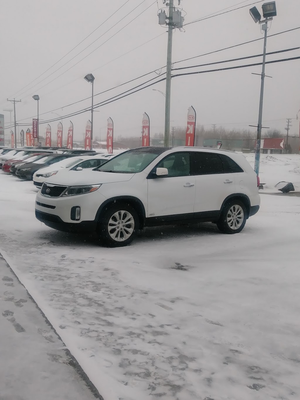 Kia des Laurentides St-Jérôme | 2352 Boulevard du Curé-Labelle, Saint-Jérôme, QC J7Y 5E9, Canada | Phone: (844) 319-0770
