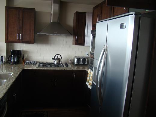 Edmonton Furnished Condos | 9316 82 Ave NW #400, Edmonton, AB T6C 0Z6, Canada | Phone: (780) 990-1551