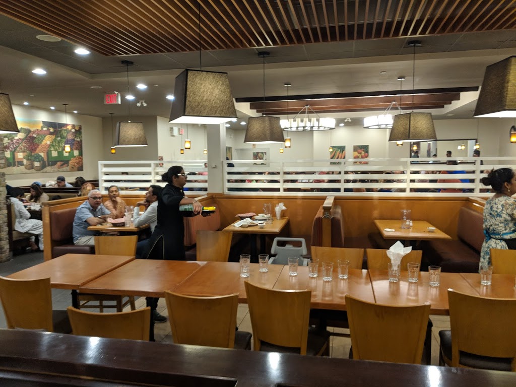 Karahi Point | 2201 Finch Ave W, North York, ON M9M 2Y9, Canada | Phone: (416) 749-2997