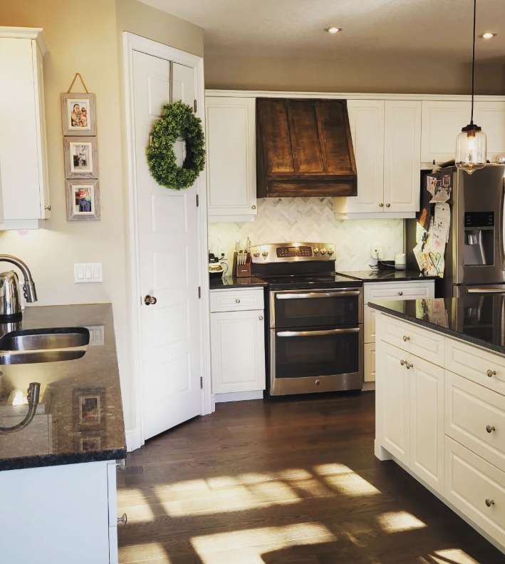 JD Woodworking | 204 Maple Bush Dr, Cambridge, ON N1T 0B7, Canada | Phone: (519) 222-2196