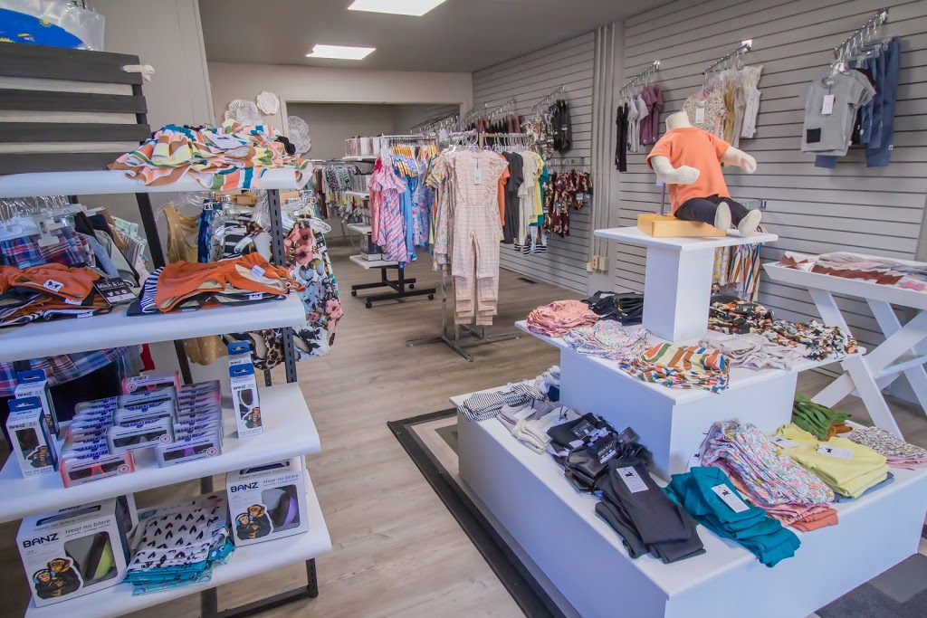 Mini & Me | 378 Garafraxa St S, Durham, ON N0G 1R0, Canada | Phone: (519) 477-2545