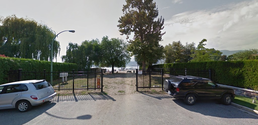 Burne Aveune Beach Access, Kelowna, BC | 200 Blk, Burne Ave, Kelowna, BC V1Y 5N9, Canada | Phone: (250) 717-2757