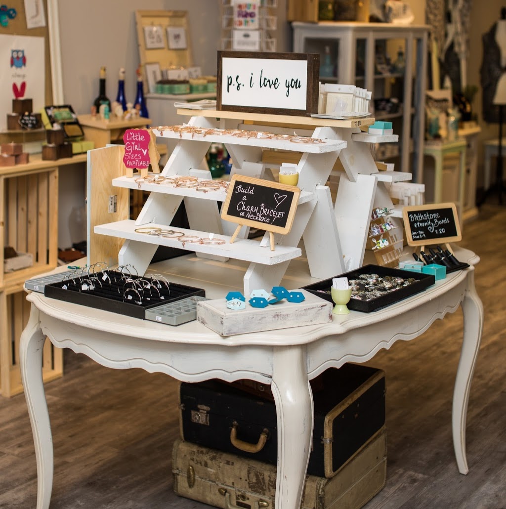 Dove + Arrow | 131 Lakeshore Rd E, Oakville, ON L6J 1H3, Canada | Phone: (905) 339-0999