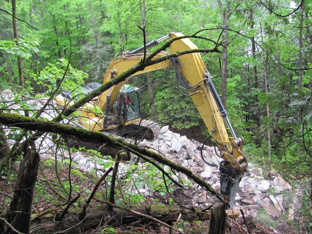 Gemmill Sand & Gravel | 4210 Elphin-Maberly Rd, Snow Road Station, ON K0H 2R0, Canada | Phone: (613) 278-2139