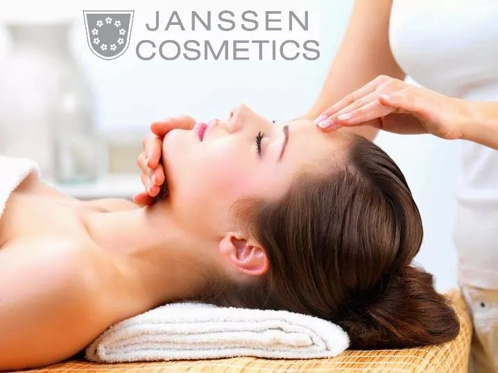 Escale Beauté | 490 Rue Sylvio, Saint-Nicéphore, QC J2A 1L6, Canada | Phone: (819) 475-9871