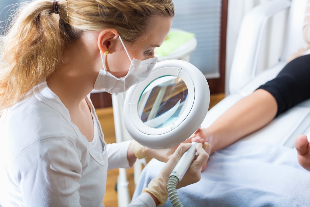 PiedRéseau - Clinique Podiatrique Chiasson | 149 Boulevard Saint-Jean-Baptiste, Mercier, QC J6R 2C1, Canada | Phone: (450) 844-6774