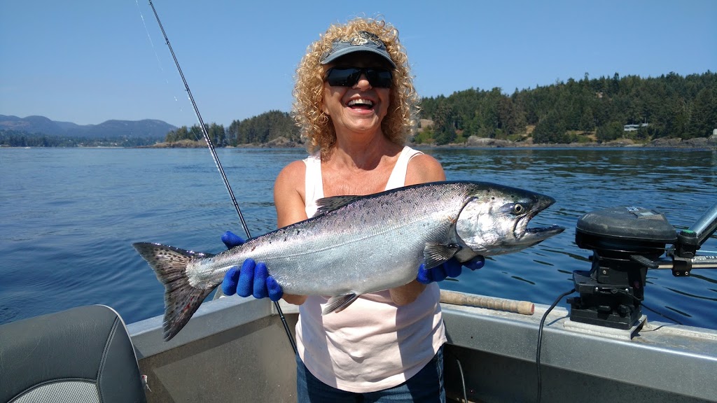 Vancouver Island Lodge | 5455 Sooke Rd, Sooke, BC V9Z 0C7, Canada | Phone: (250) 858-3611
