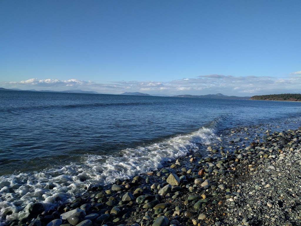 Beach Access Parking | 2699 W Beach Rd, Oak Harbor, WA 98277, USA