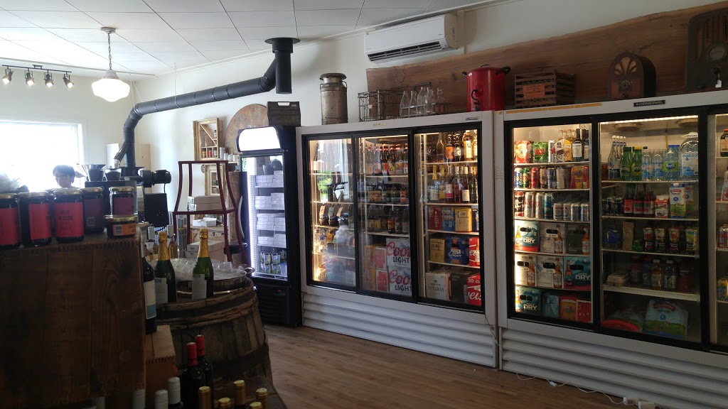 Magasin Général Ste-Élizabeth | 225 Rue Principale, Sainte-Élizabeth-de-Warwick, QC J0A 1M0, Canada | Phone: (819) 358-2136
