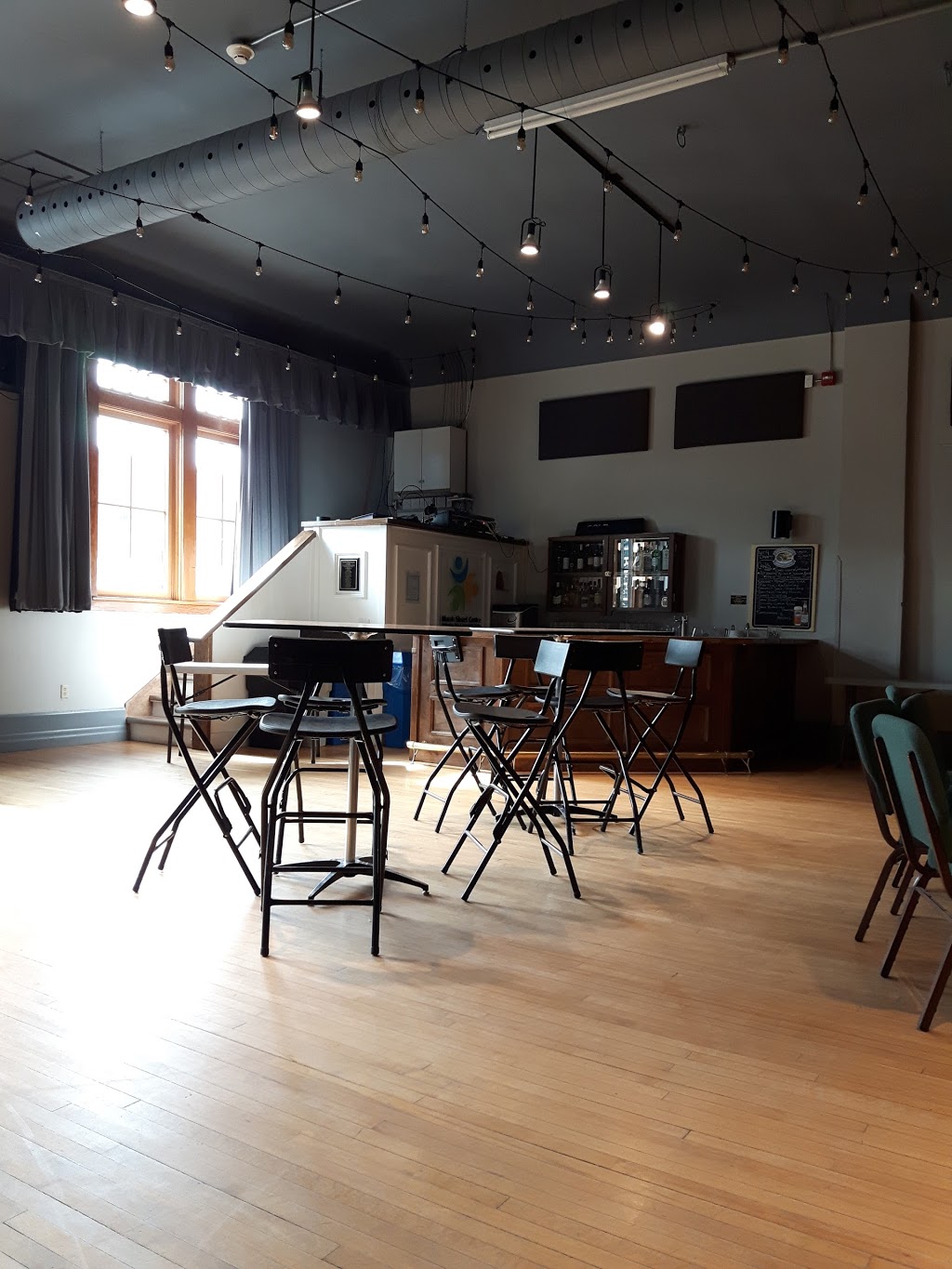 Marsh Street Community Centre | 187 Marsh St, Clarksburg, ON N0H 1J0, Canada | Phone: (519) 599-7837