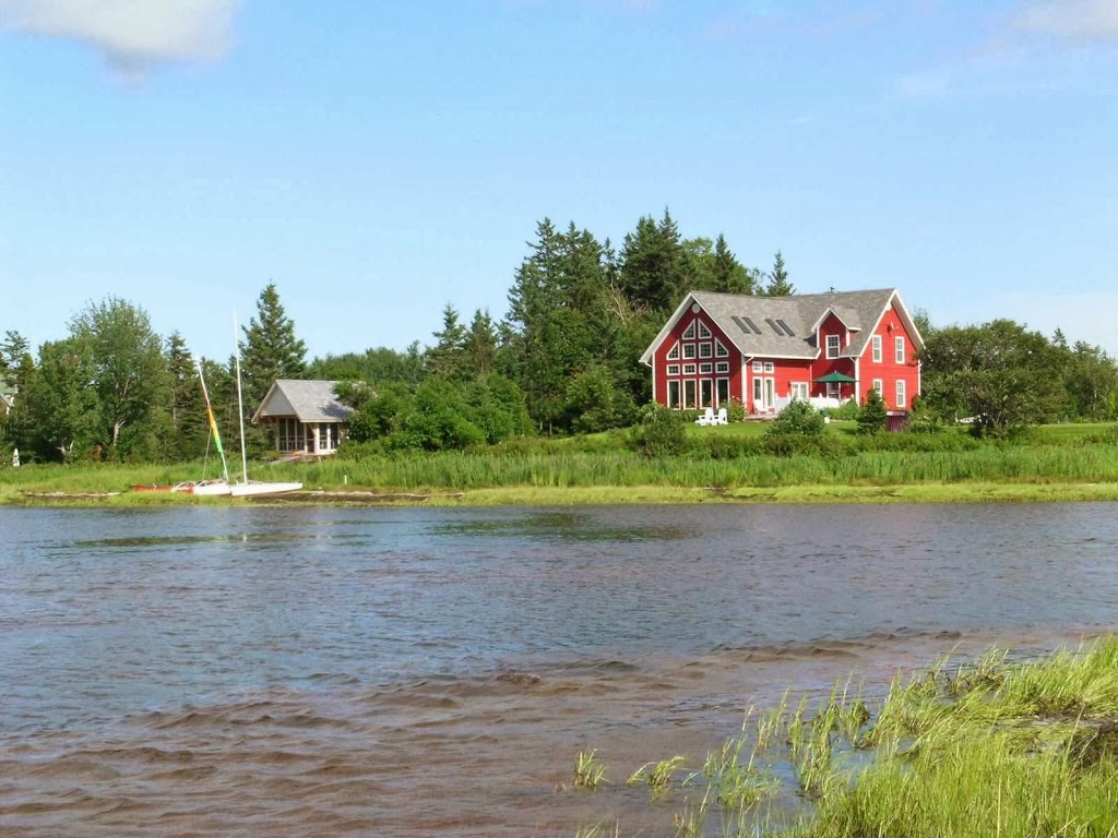 Little Shemogue Inn | 2361, Route 955, Little Shemogue, NB E4M 3K4, Canada | Phone: (506) 538-2320