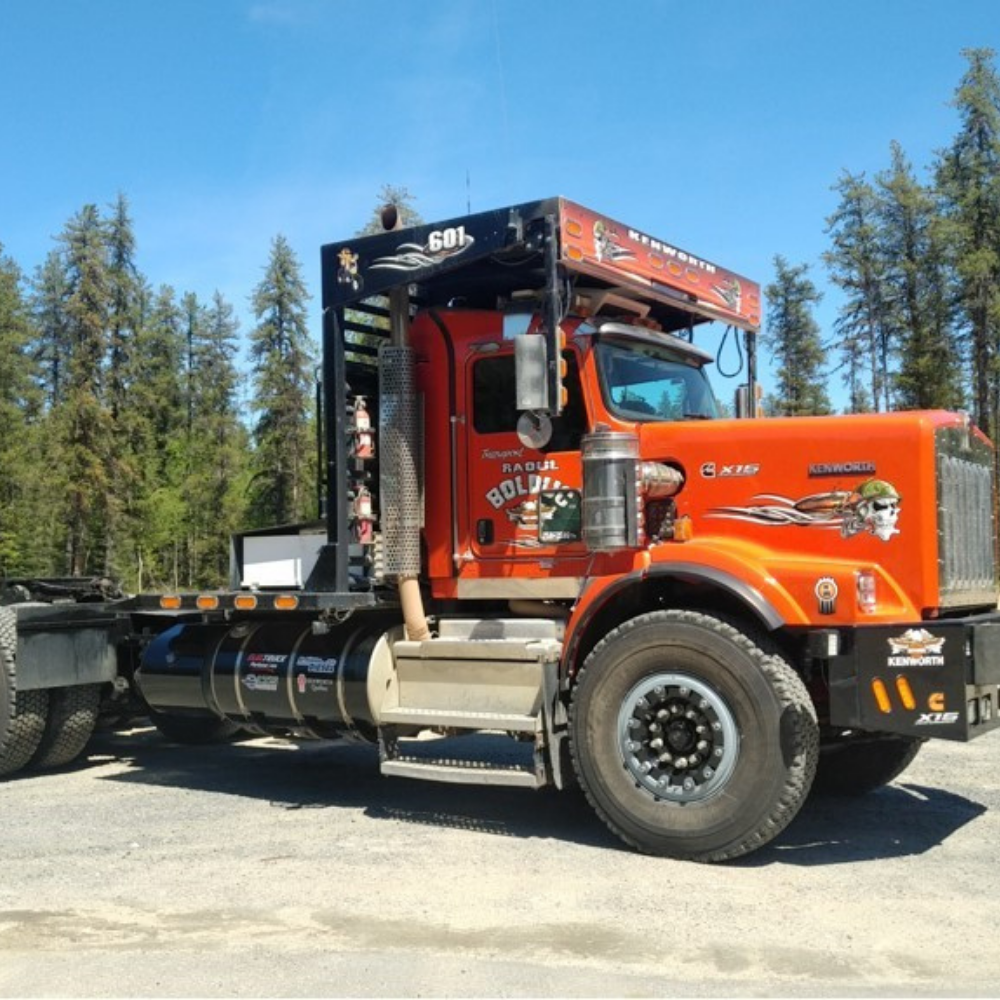 Électrocamion | 626 Rue des Bouleaux, Girardville, QC G0W 1R0, Canada | Phone: (418) 671-8482