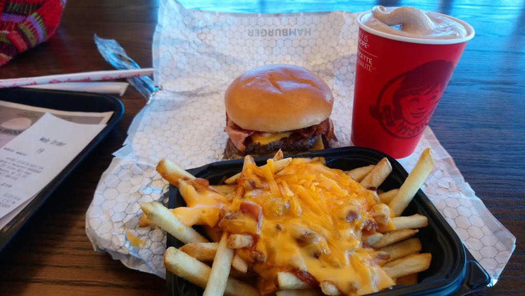 Wendys | 7231 Winterburn Rd NW, Edmonton, AB T7X 3Y3, Canada | Phone: (780) 466-3132