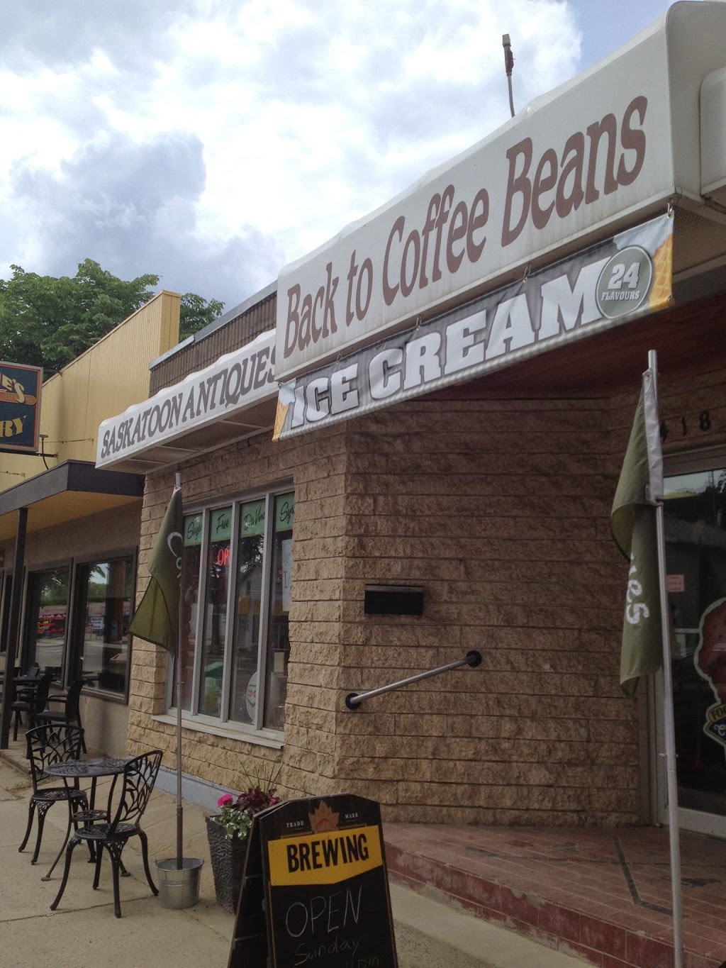 Back to Coffee Beans | cafe | 418 33rd Street West, Saskatoon, SK S7L 0V6, Canada | 3063746566 OR +1 306-374-6566