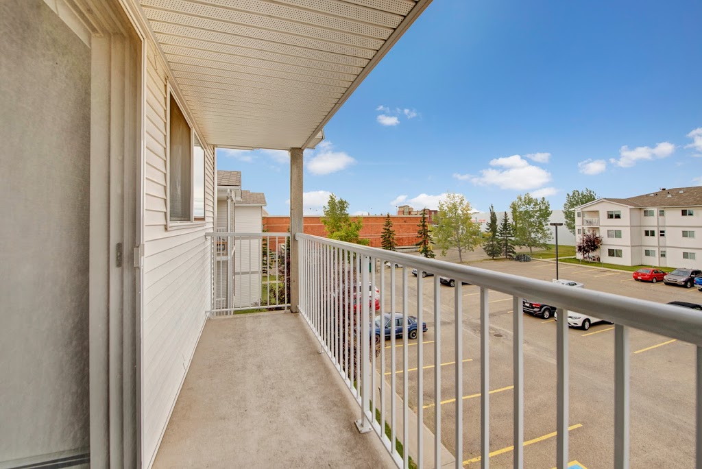 Aspen Terrace Apartment Homes | 4920 66 St, Camrose, AB T4V 4V1, Canada | Phone: (780) 851-3864