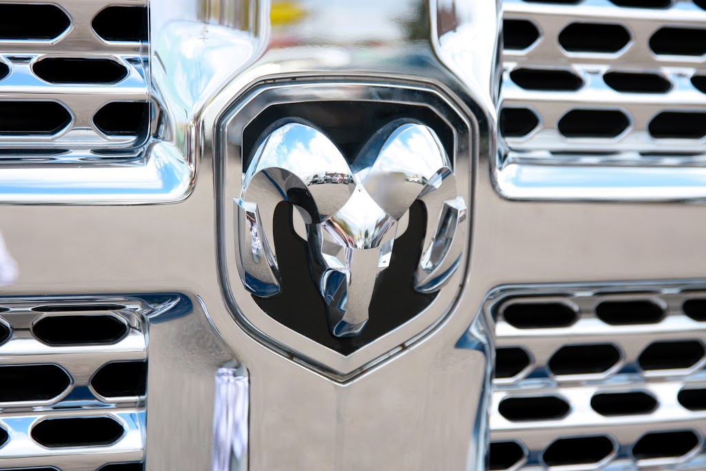 Arnprior Chrysler Ltd. | 205 Madawaska Blvd, Arnprior, ON K7S 1S6, Canada | Phone: (613) 623-4256