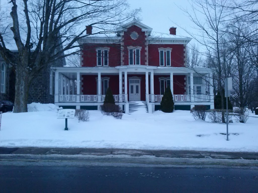 Église St-Médard | Warwick, QC J0A 1M0, Canada | Phone: (819) 358-2221