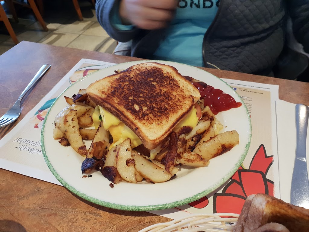 Cora déjeuners 1333 Route de l'Aéroport, L'AncienneLorette, QC G2G