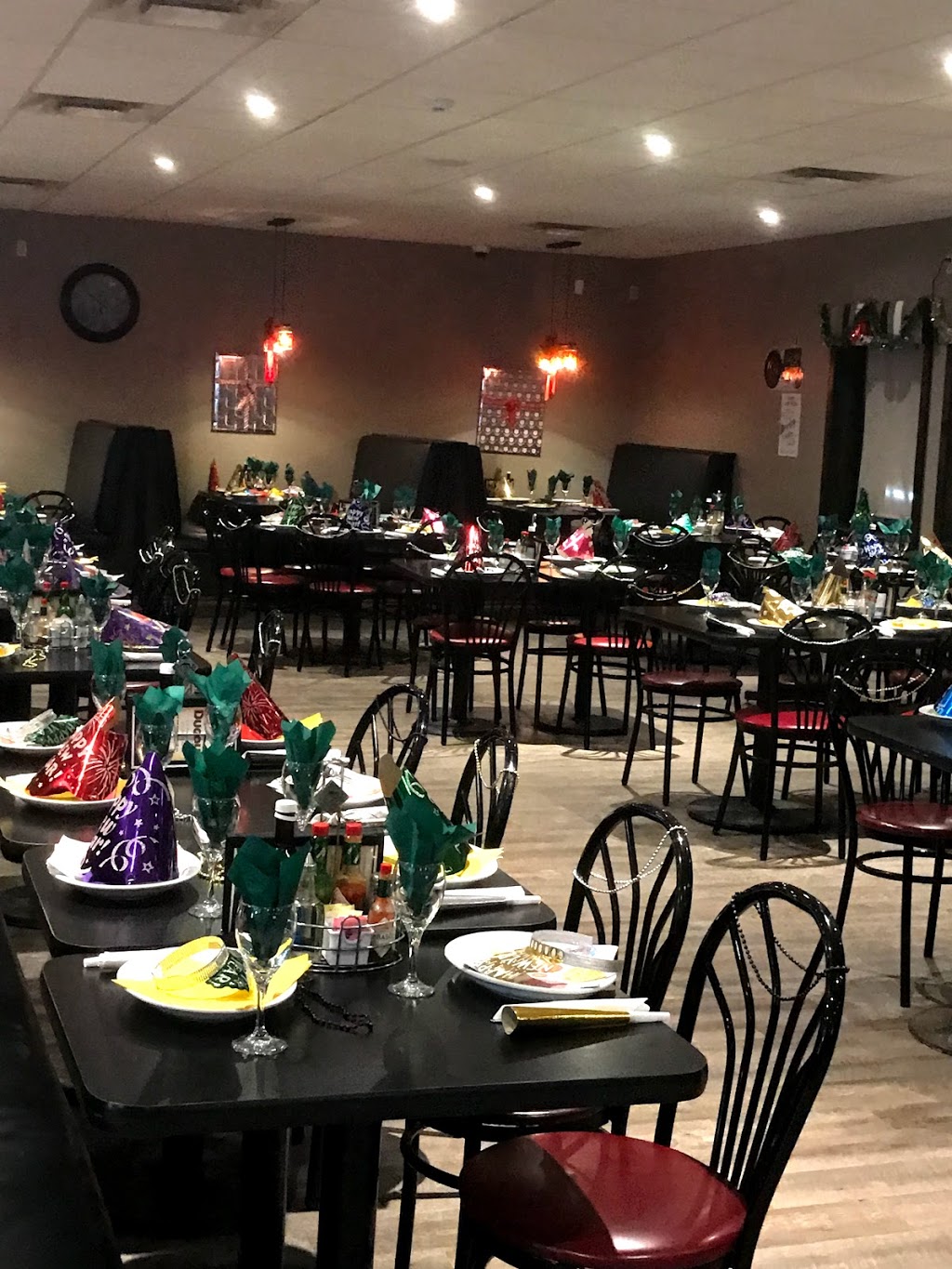 The Dugout | 514 Dundas St E, Belleville, ON K8N 1G3, Canada | Phone: (613) 968-5169