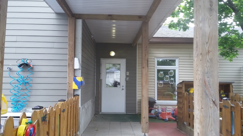 Cpe Les Petits Baluchons | Saint-Colomban, QC J5K 2E5, Canada | Phone: (450) 258-4442