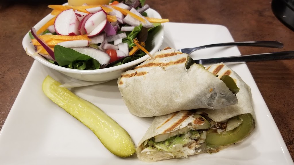 Charley Ronicks Pub & Restaurant | 3050 Garden St, Whitby, ON L1R 2G7, Canada | Phone: (905) 666-8727