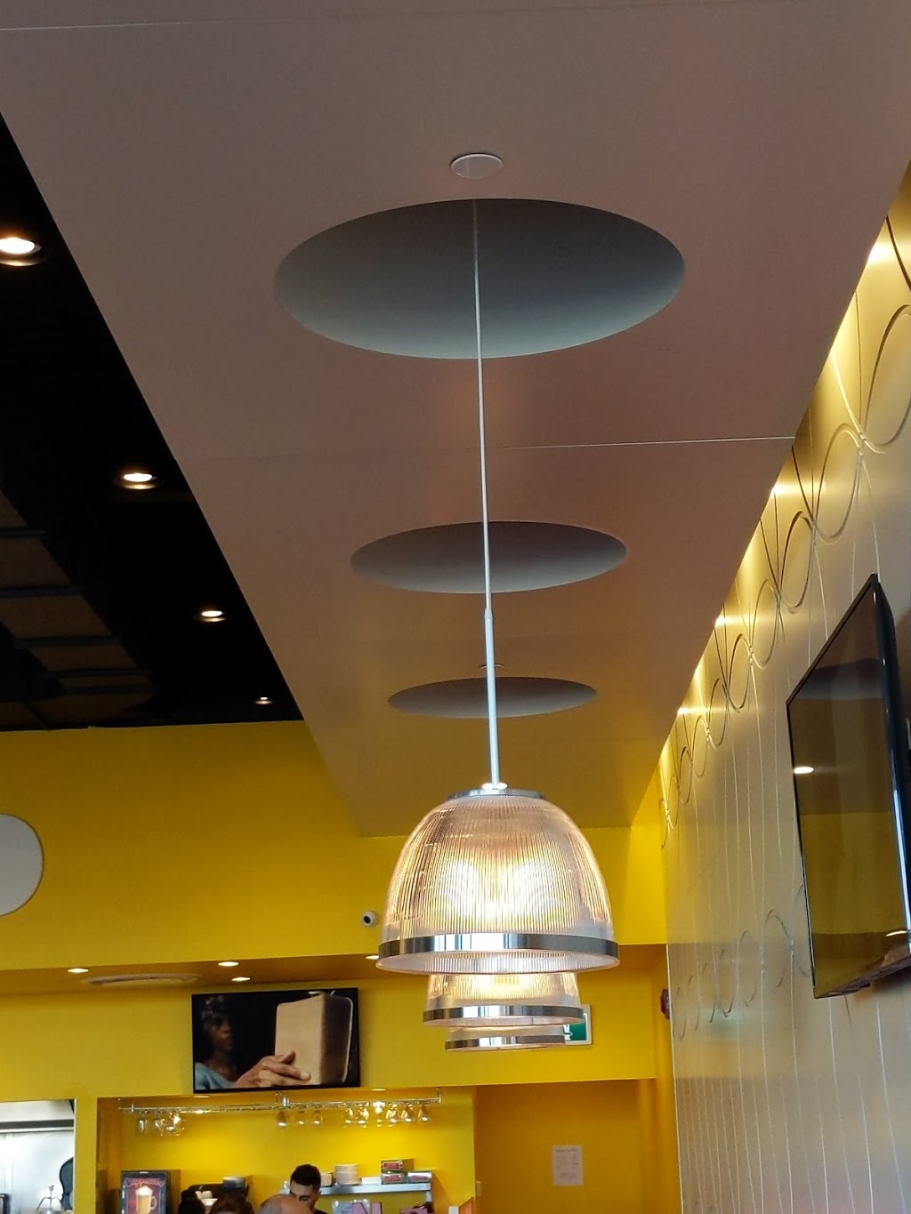 allô! mon coco - Kirkland | 16944 Route Transcanadienne, Montréal, QC H9H 0C5, Canada | Phone: (514) 697-0105