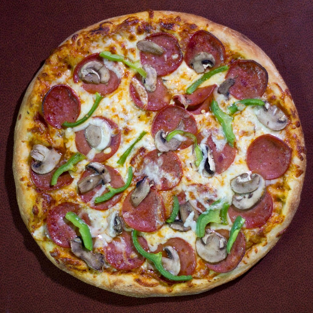 Luigis Lasagna & Pizzeria | 17 Commercial St, Milton, ON L9T 2H6, Canada | Phone: (905) 864-9442