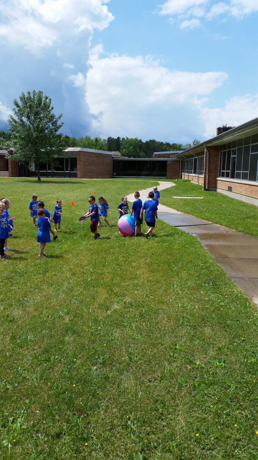 North Collins Elementary School | 10469 Bantle Rd, North Collins, NY 14111, USA | Phone: (716) 337-0166