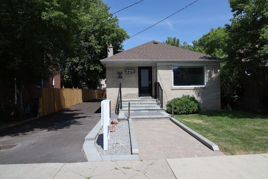 Maxome Finch Dental Care | 220 Finch Ave E, North York, ON M2N 4R9, Canada | Phone: (416) 228-1118