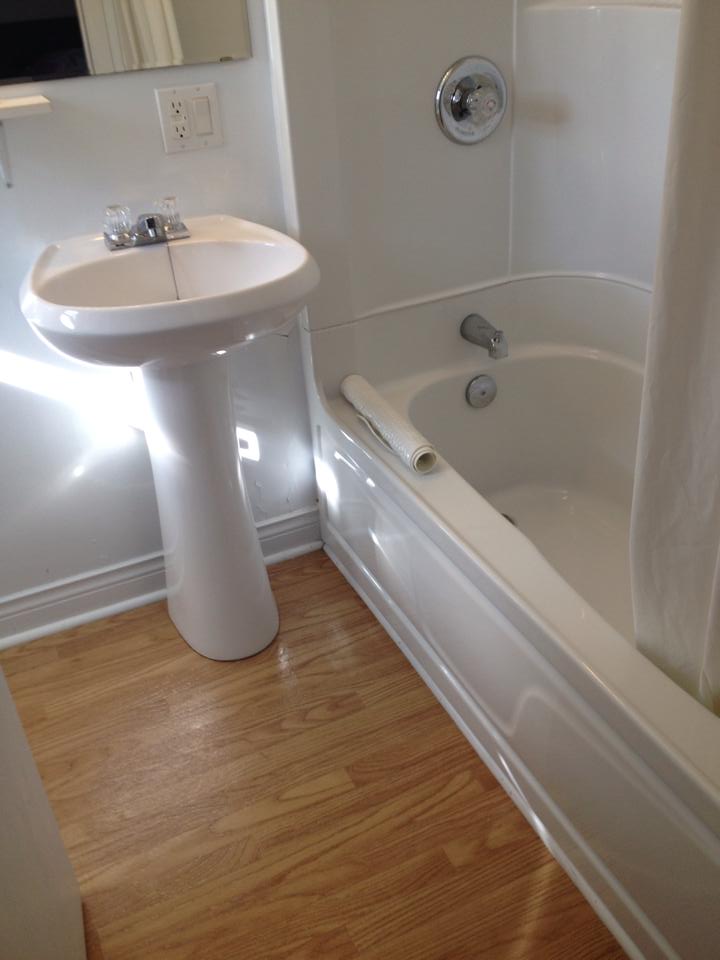 Webbers Lake Charlotte Motel | 11470 Main Road, Lake Charlotte, NS B0J 1Y0, Canada | Phone: (902) 440-6731