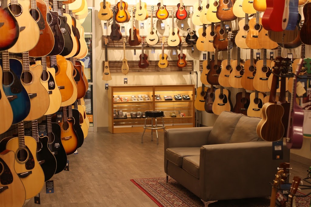 Long & McQuade Musical Instruments | 129 Aylmer St N, Peterborough, ON K9J 3J7, Canada | Phone: (705) 742-5332