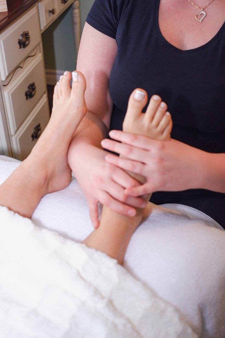 Bluewater Reflexology | 2 Bluewater Bay, St. Catharines, ON L2M 4H9, Canada | Phone: (647) 390-1353