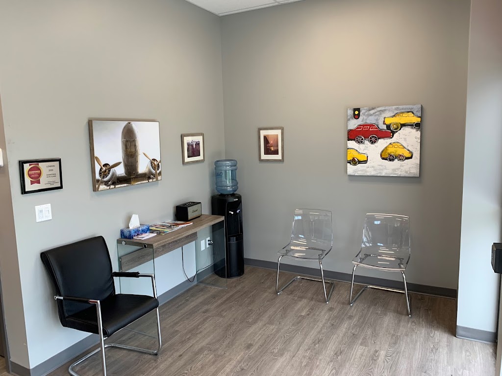 Standard Auto Glass | 429 Wharncliffe Rd S, London, ON N6J 2M6, Canada | Phone: (519) 649-4527