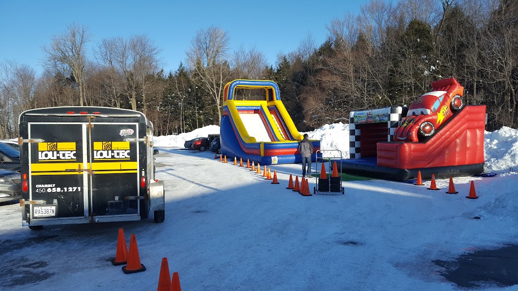 Robert Lebel Sports Center | 995 Av. Simard, Chambly, QC J3L 4C7, Canada | Phone: (450) 658-8333