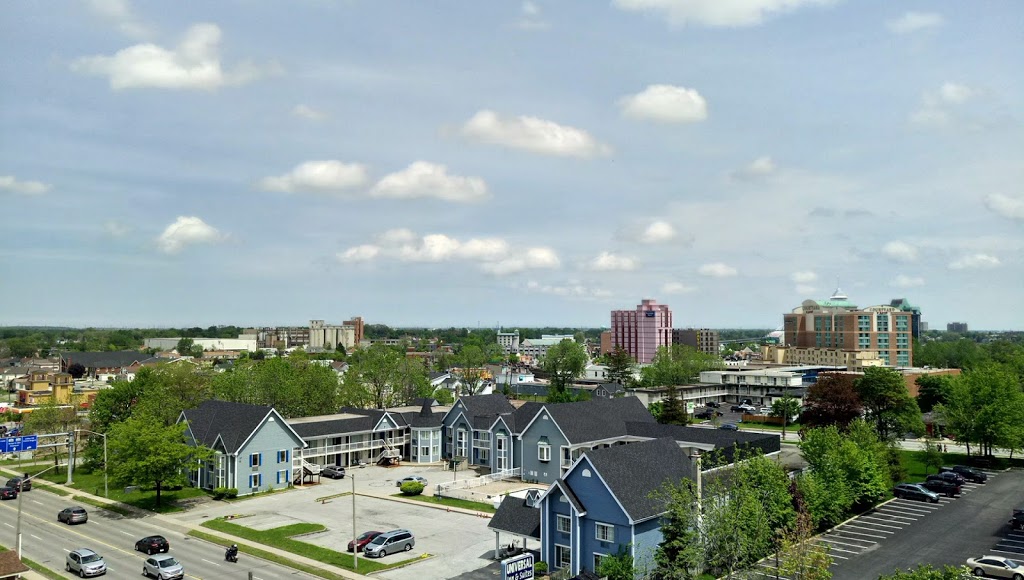 Ramada by Wyndham Niagara Falls/Fallsview | 6045 Stanley Ave, Niagara Falls, ON L2G 3Y3, Canada | Phone: (905) 374-4142