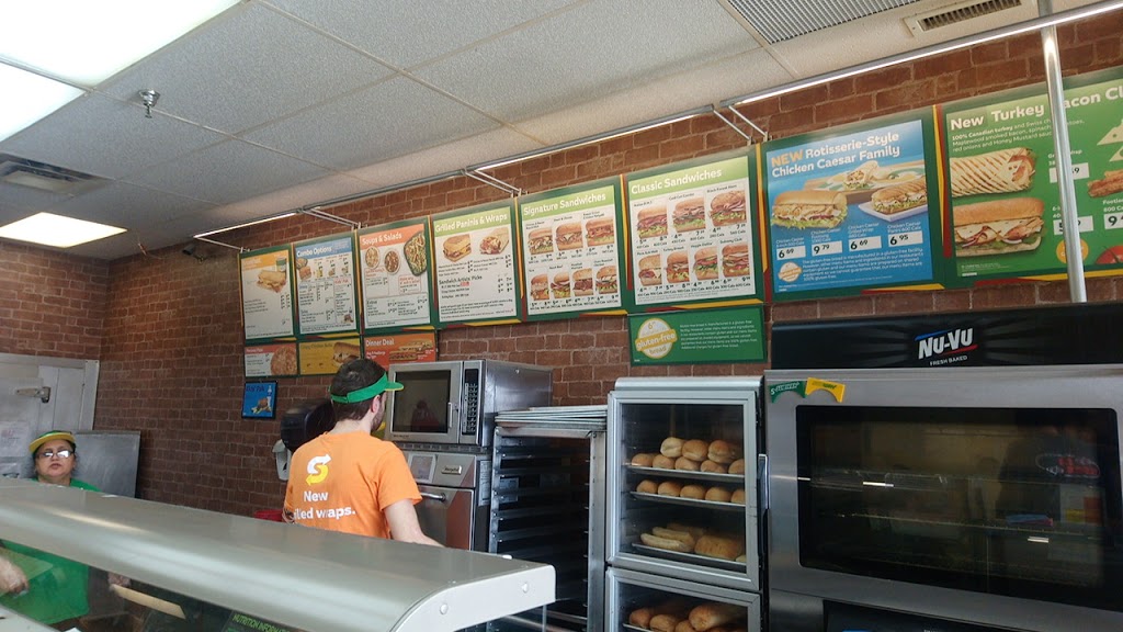 Subway | 5848 Malden Rd Unit #108, LaSalle, ON N9H 1S3, Canada | Phone: (519) 969-8457