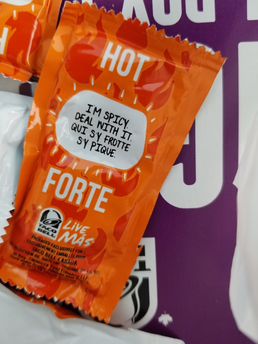 Taco Bell | 166 Simcoe St, Tillsonburg, ON N2G 2J1, Canada | Phone: (519) 842-8481