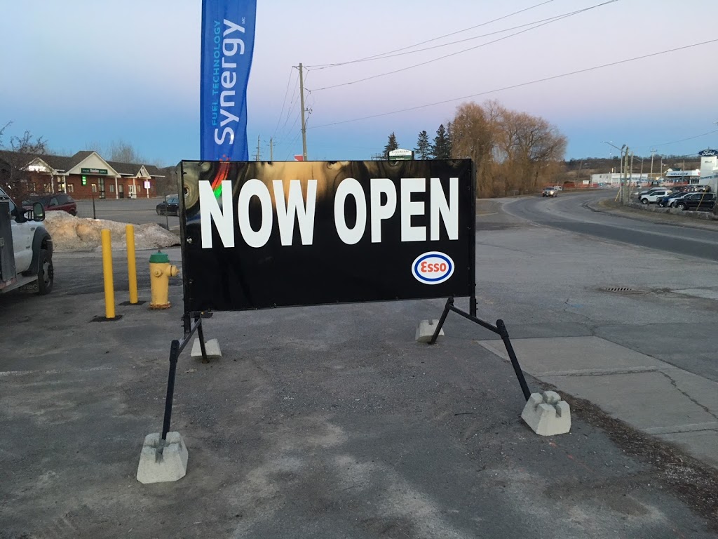 Lekker Signs & Graphics | 400 W Front St Building 7, Stirling, ON K0K 3E0, Canada | Phone: (613) 395-4894