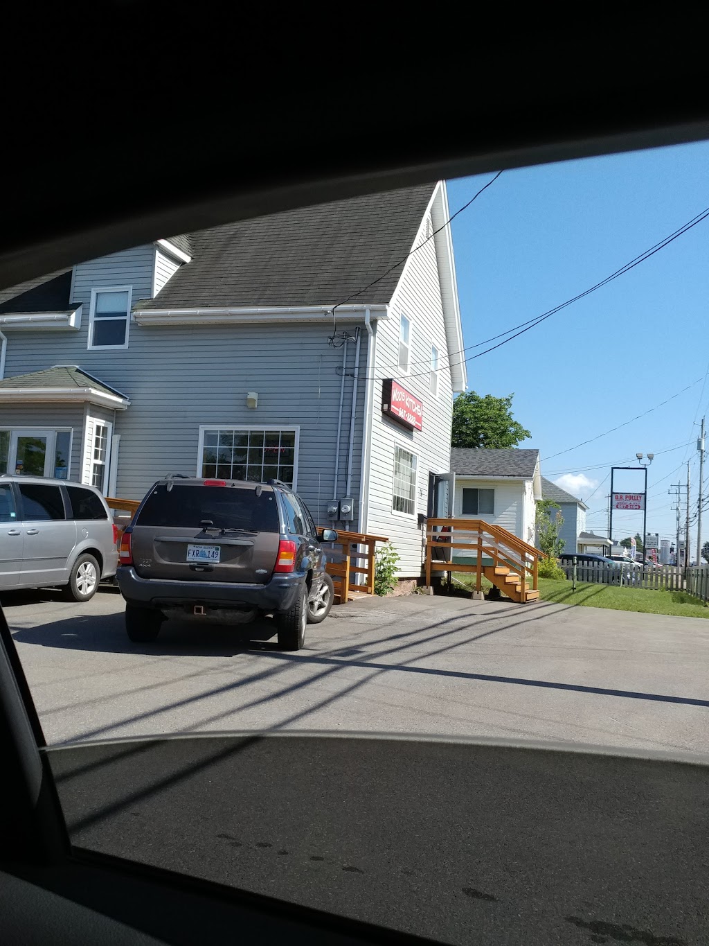 Woos Kitchen | 26 S Albion St, Amherst, NS B4H 2W3, Canada | Phone: (902) 667-8888