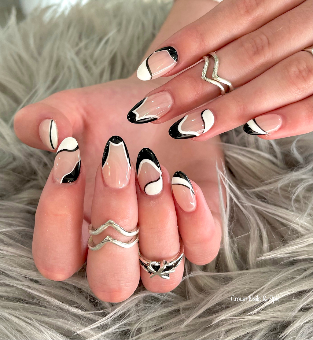 Crown Nails and Spa | 1544 Pembina Hwy, Winnipeg, MB R3T 2E6, Canada | Phone: (204) 504-3359