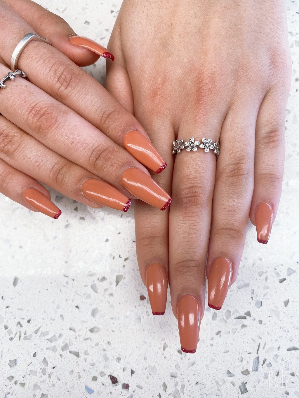 LV Nails & Spa | 300 Merganser Dr W, Chestermere, AB T1X 1L6, Canada | Phone: (403) 452-2638