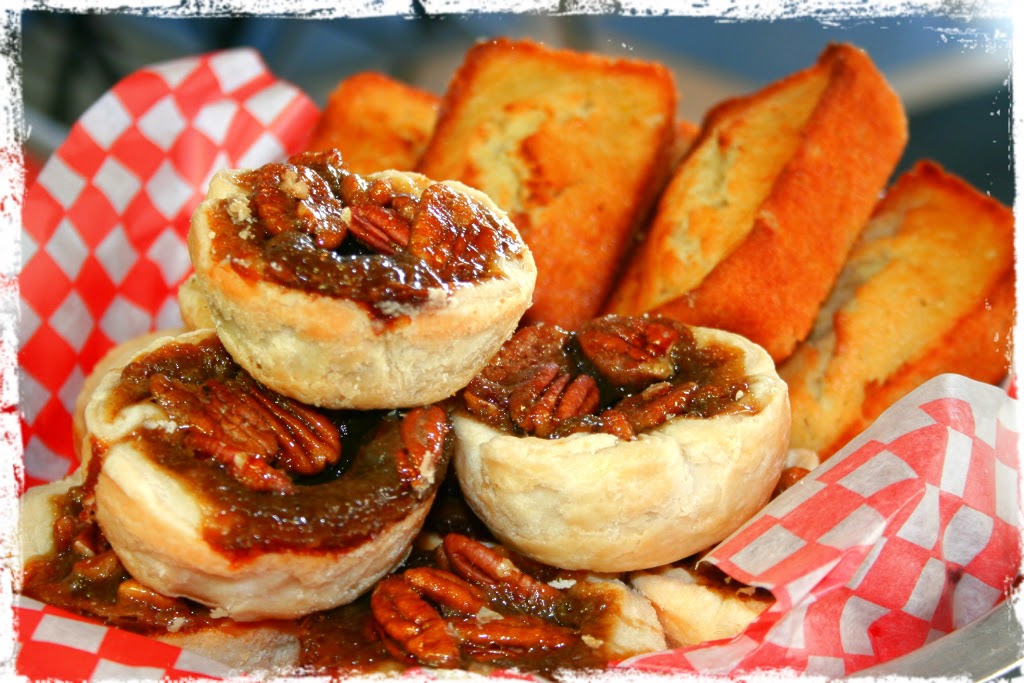 Holy Smoke BBQ | 4640 Manhattan Rd SE #4, Calgary, AB T2G 4B5, Canada | Phone: (403) 605-9365