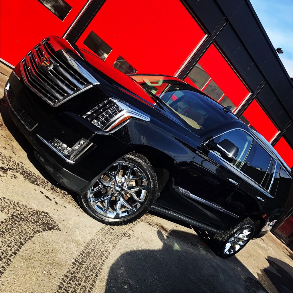 Lave Auto Broadway | 11251 Rue Notre-Dame Est, Montréal-Est, QC H1B 2W2, Canada | Phone: (514) 518-1990