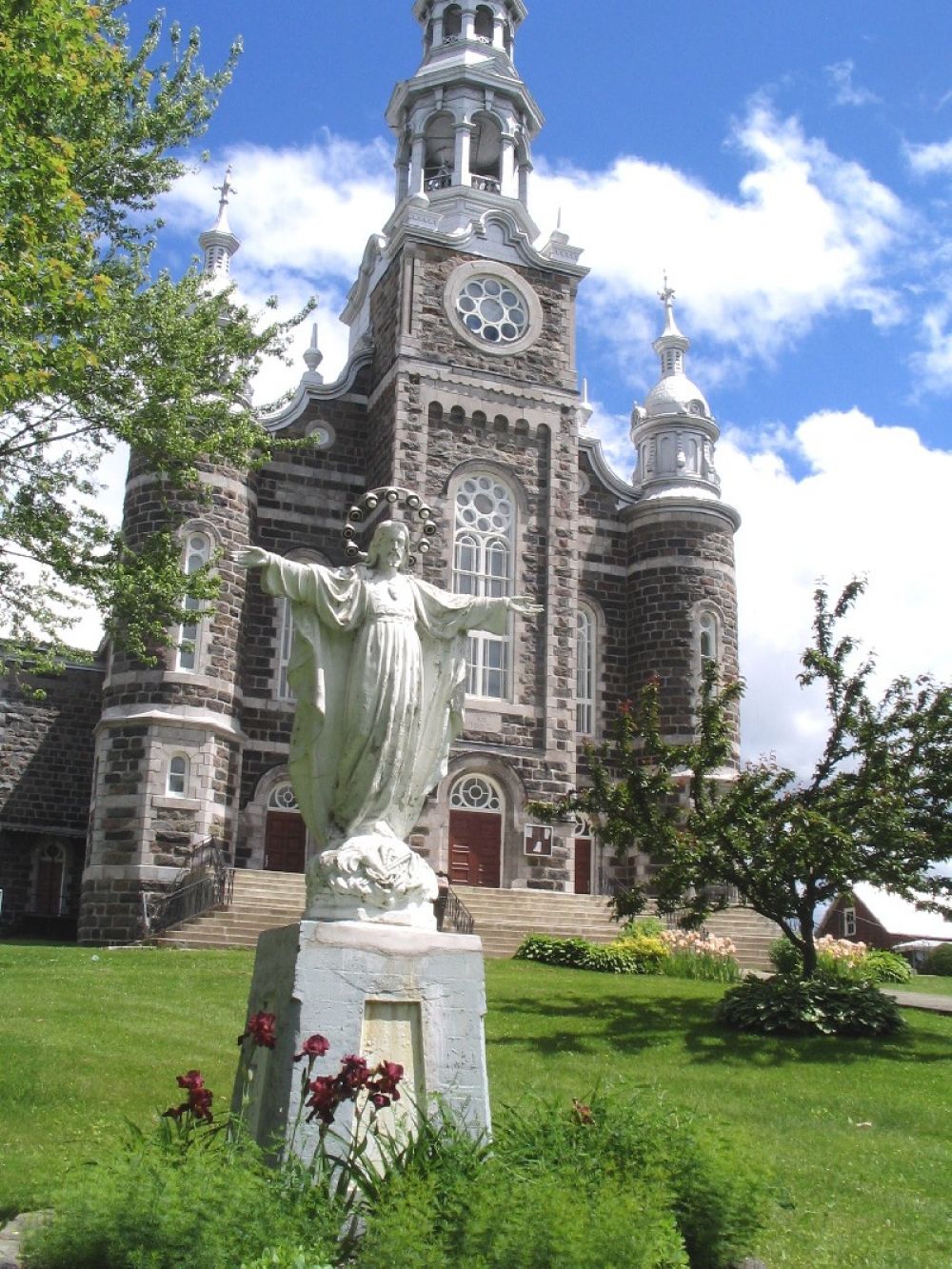 Église Saint-Félix | 6105 Rue Principale, Saint-Félix-de-Kingsey, QC J0B 2T0, Canada | Phone: (819) 397-2344