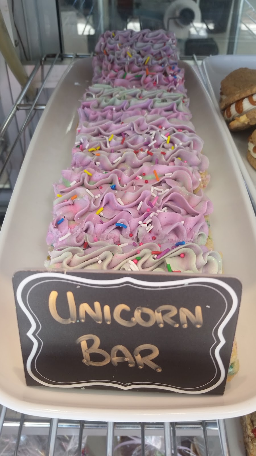 Sweet C Bakery | 1171 Kildare Avenue East B, Winnipeg, MB R2C 5C1, Canada | Phone: (204) 505-5030