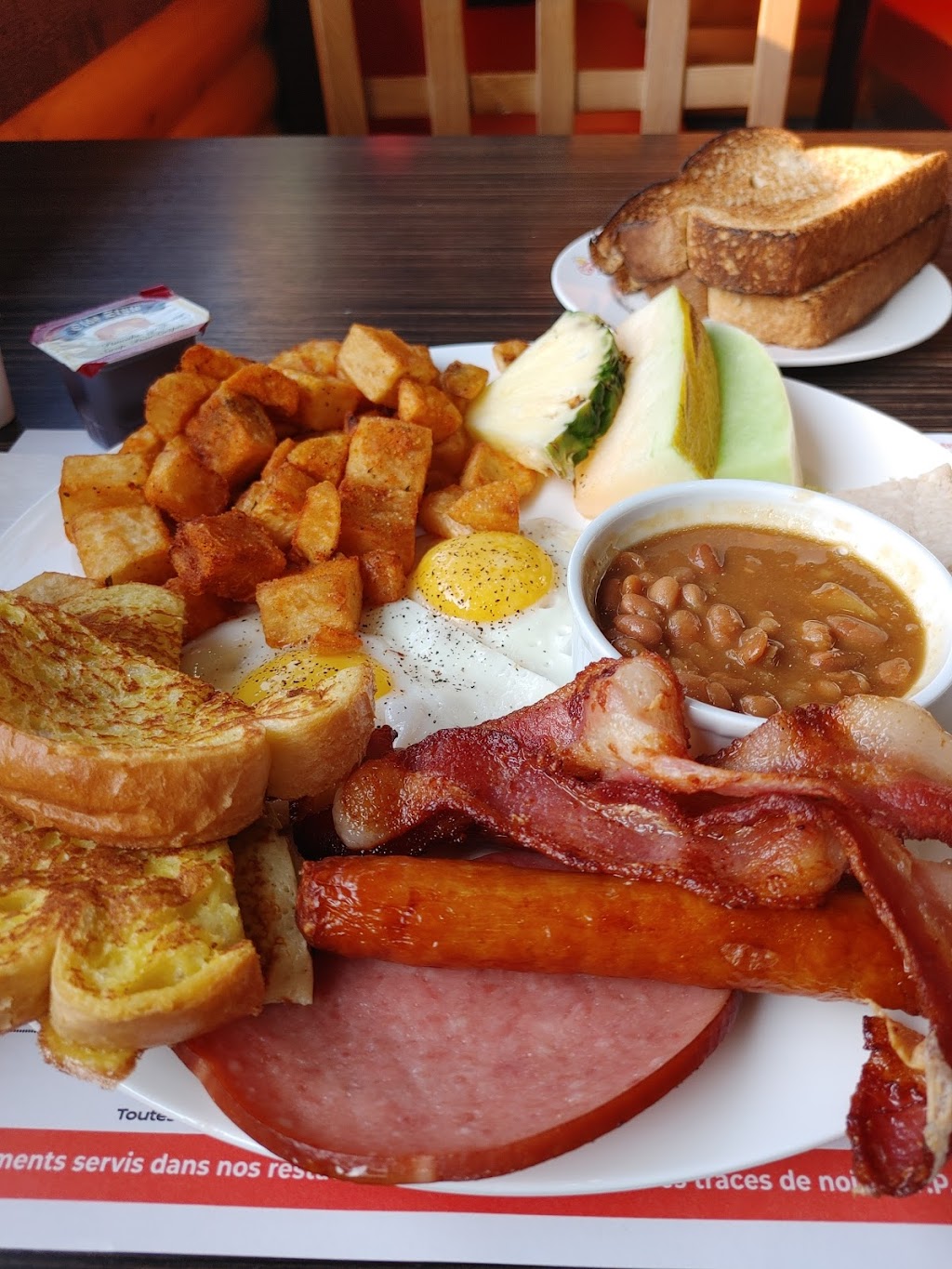 Coco Frutti Déjeuner Diner | Montreal, QC H1S 1J9, Canada | Phone: (438) 375-9944