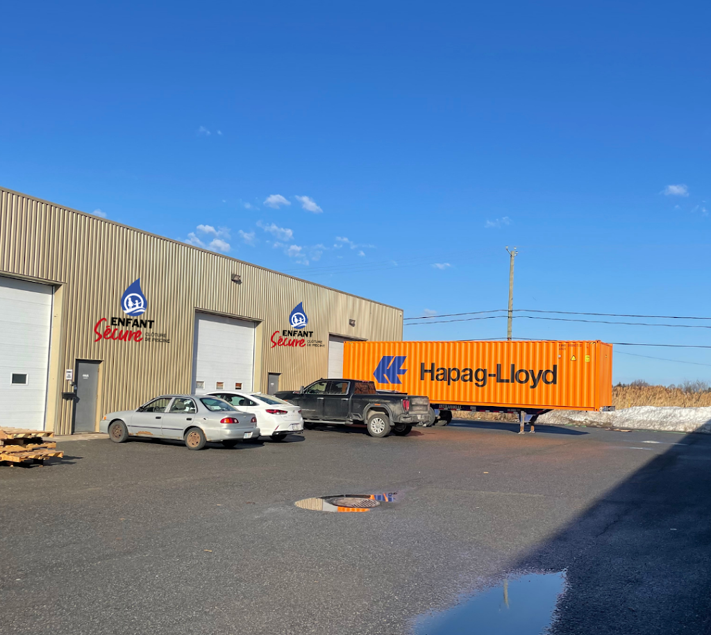 Clôture de piscine Enfant Sécure Entrepôt | Warehouse | 466 Rue Bourque Local G, Repentigny, QC J5Z 5A2, Canada | Phone: (800) 635-3926