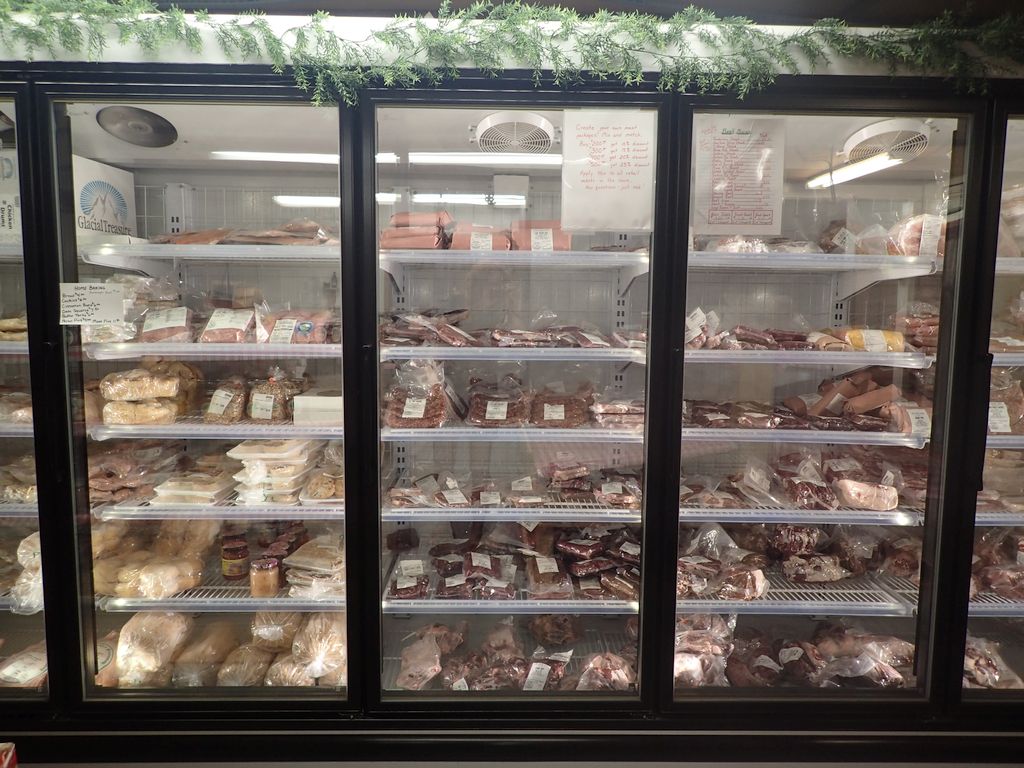 Martins Country Market | 1750 Hwy 17, Massey, ON P0P 1P0, Canada | Phone: (705) 865-2657